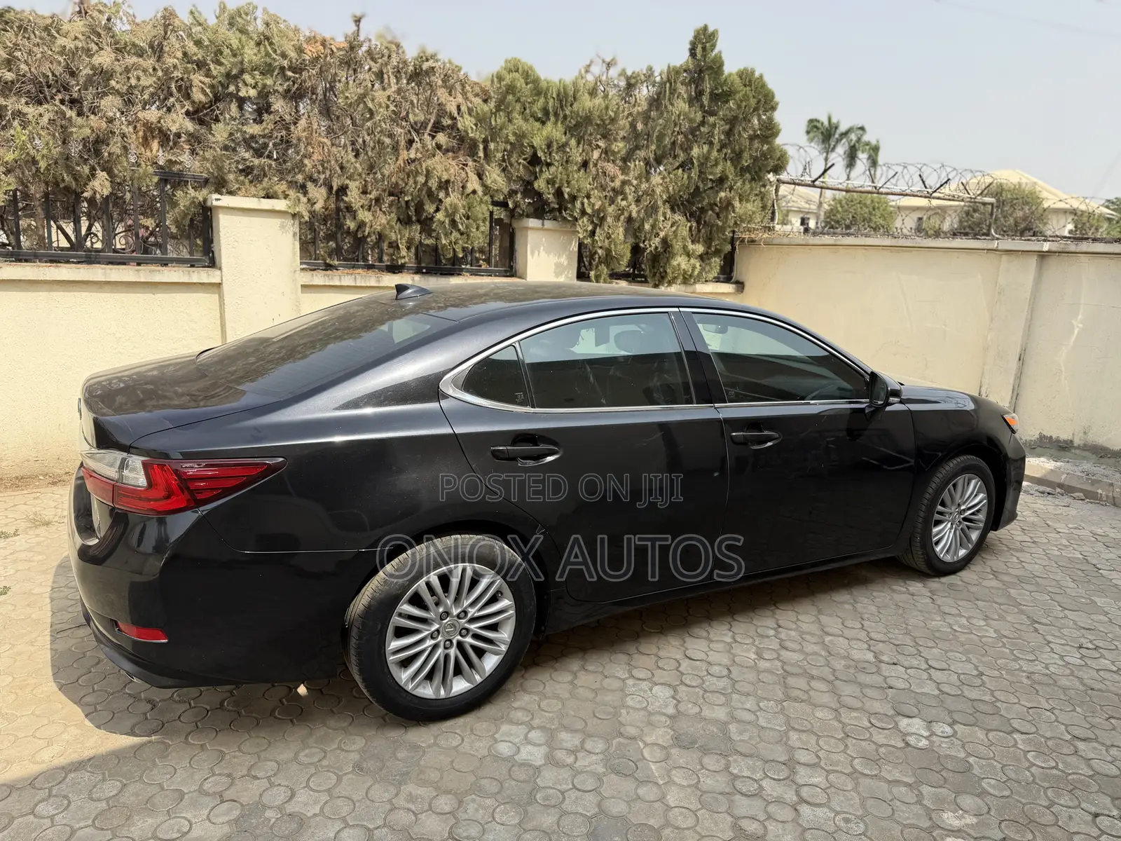 Lexus ES 350 FWD 2016 Black