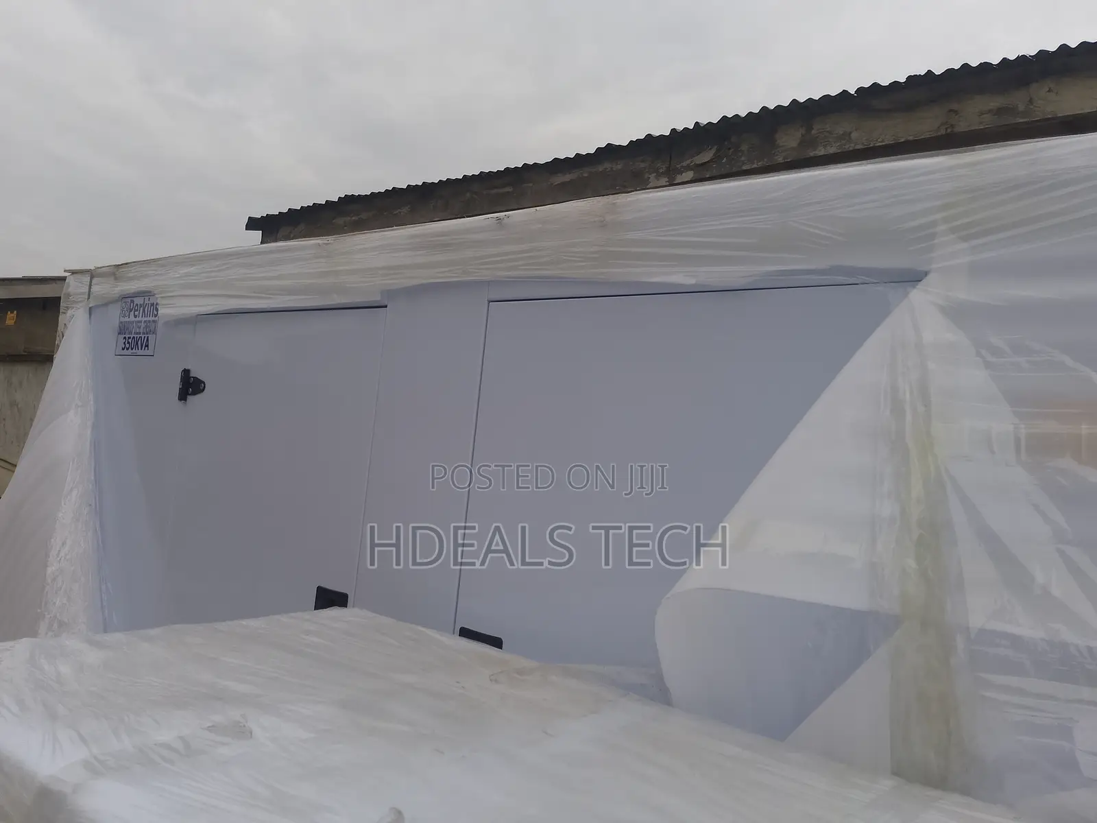 Perkins 350kva Soundproof Generator for Factory Estate
