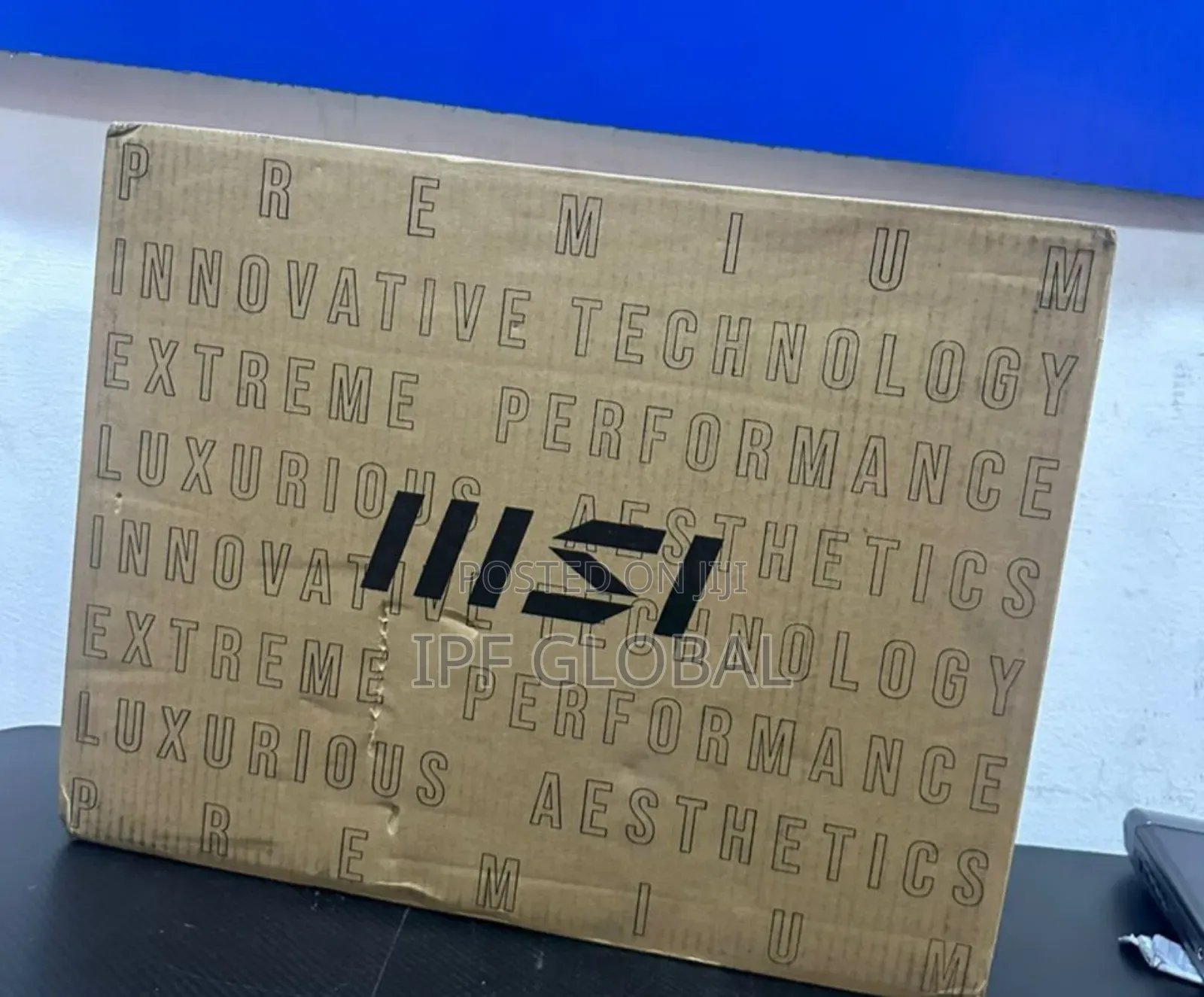 New Laptop MSI Titan 18 HX AI 64GB Intel Core Ultra 9 SSD 4T