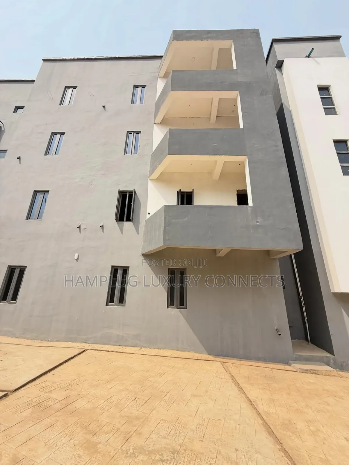 3bdrm Apartment in Katampe for sale