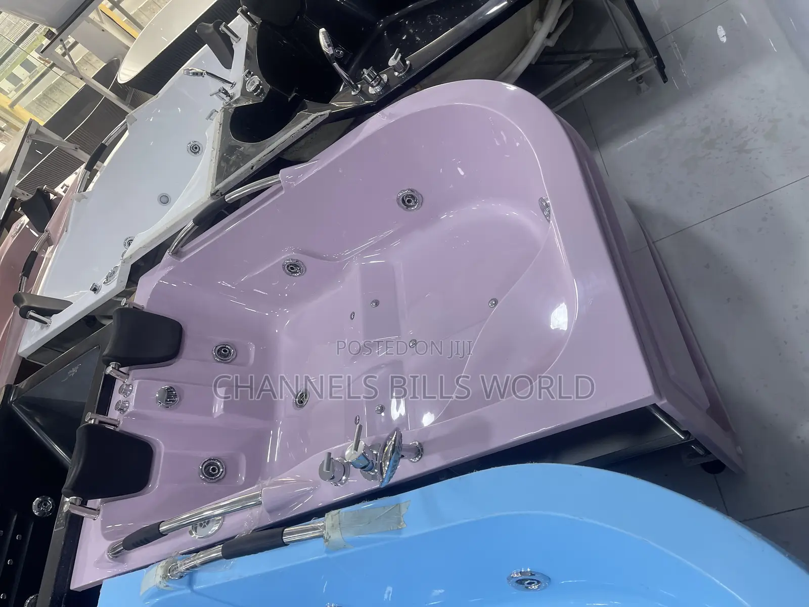 Double Pink Couple Jacuzzi