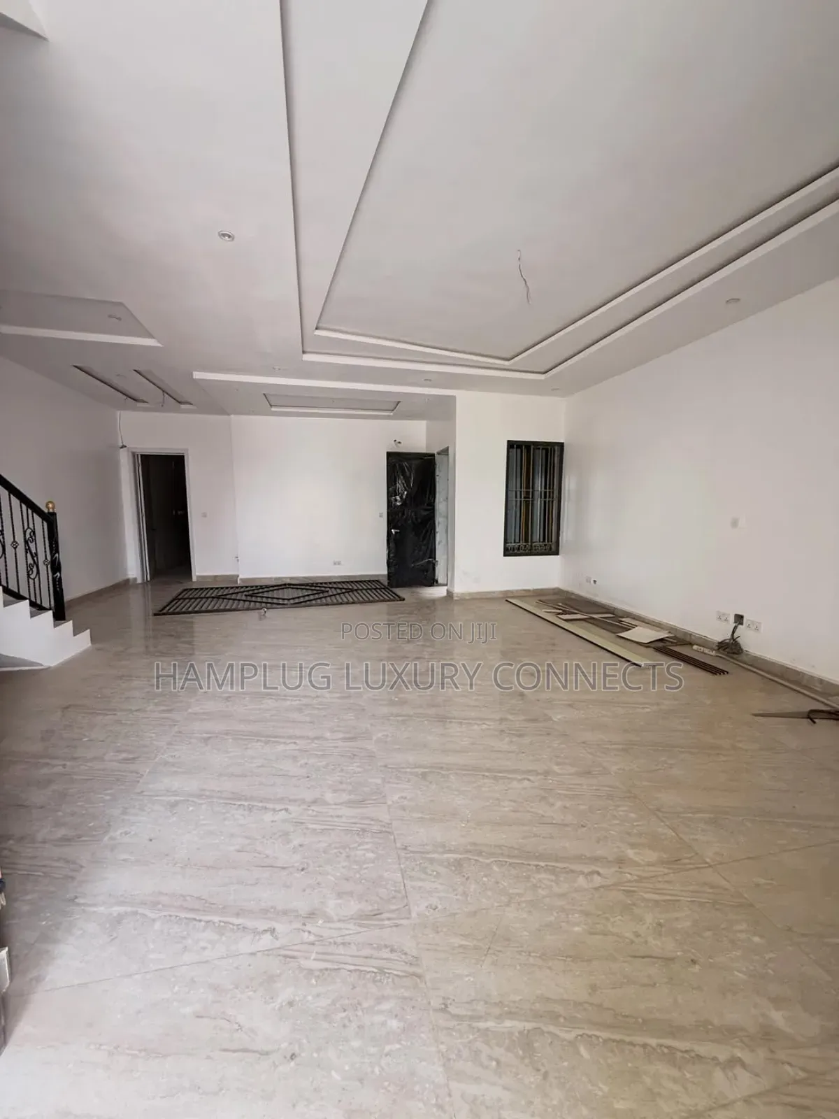 4bdrm Townhouse/Terrace in Lifecamp for sale
