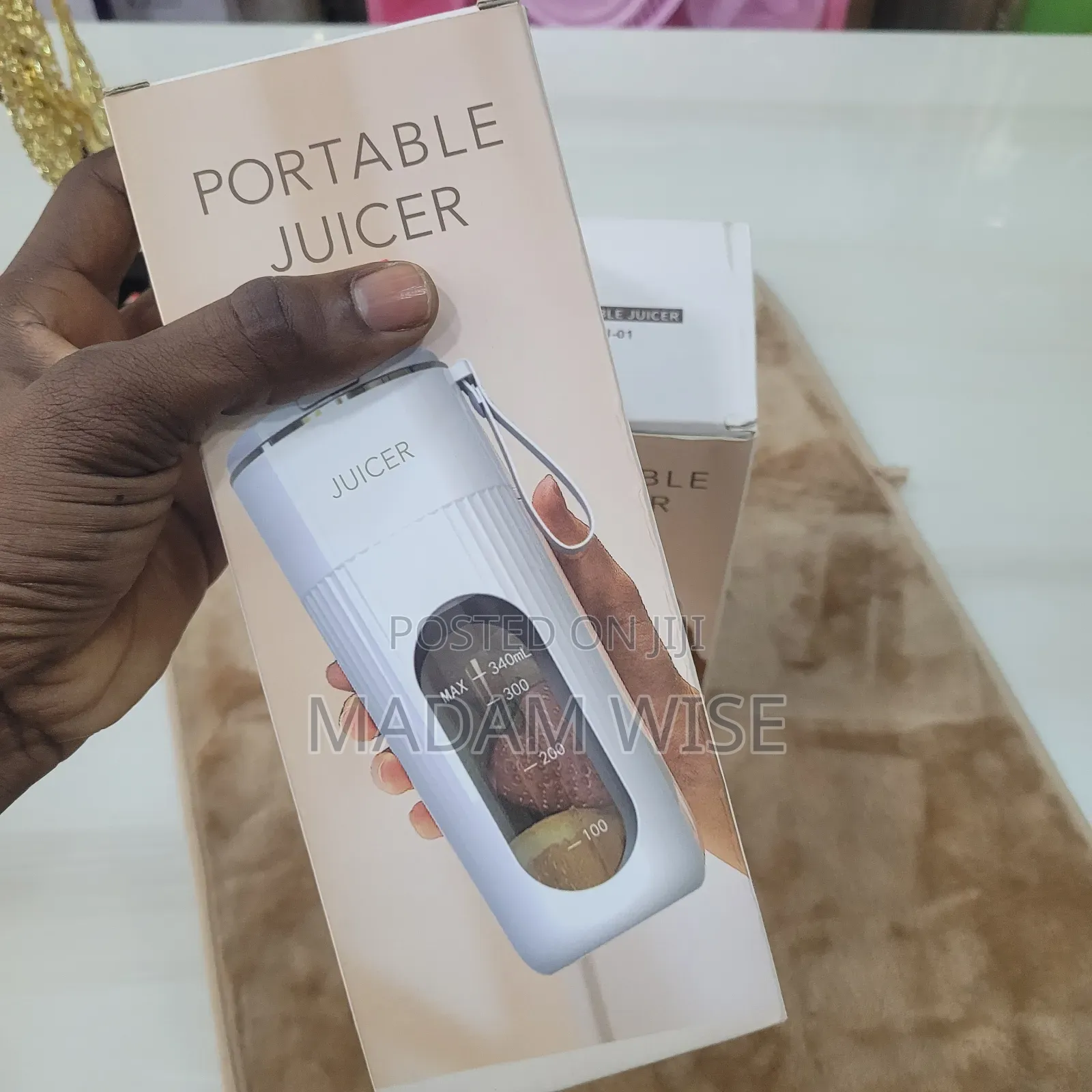Portable Juicer . (You Will Love It )