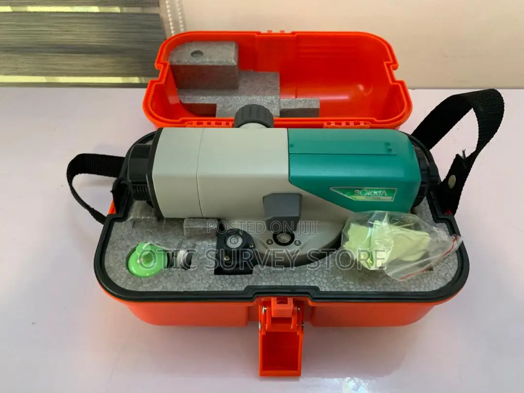 Sokkia B40a Automatic Dumpy Level With Staff and Tripod Stand