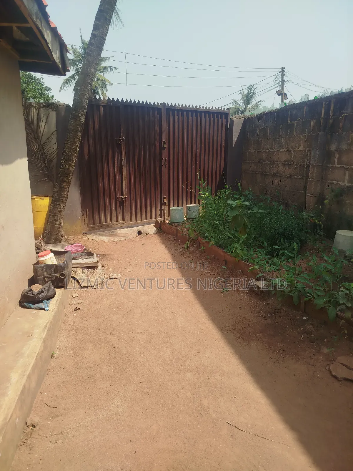 2bdrm Bungalow in Agric Estate, Ikotun / Ikotun/Igando for sale