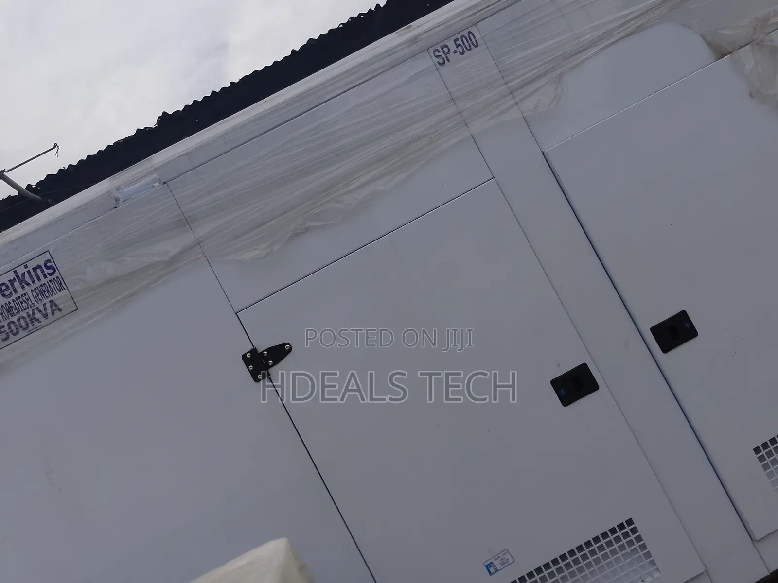 Perkins 500kva Heavy-Duty Silent Generator