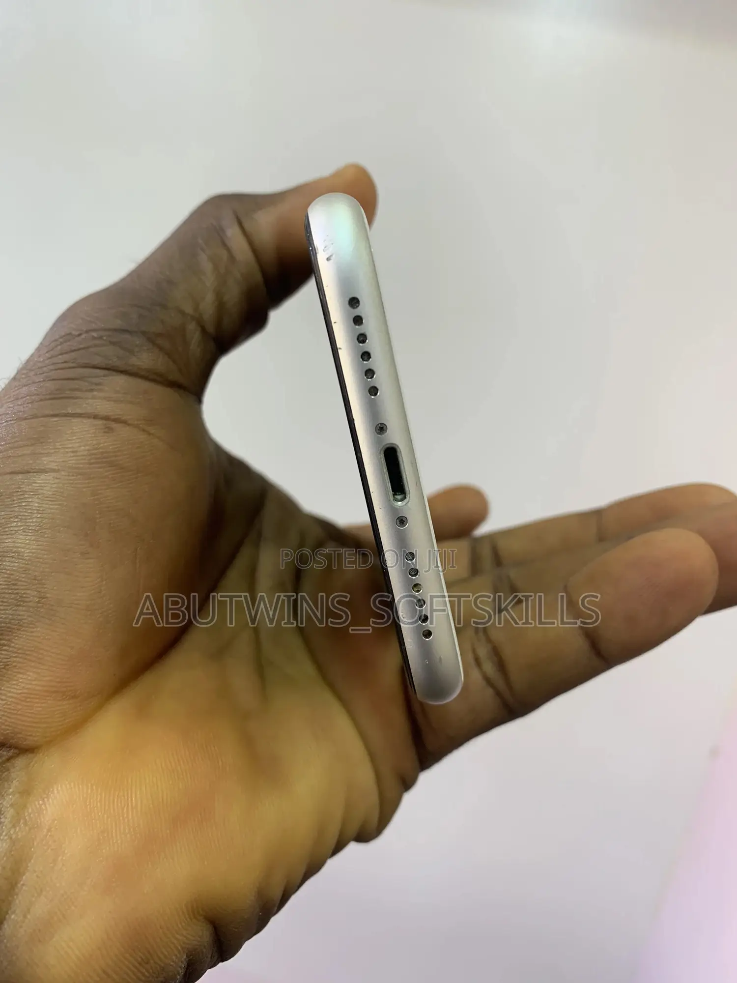 Apple iPhone 11 64 GB White