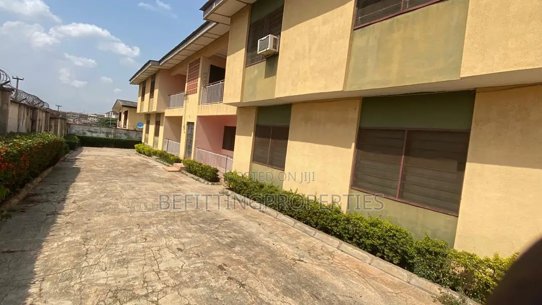 3bdrm House in Ojoo for sale
