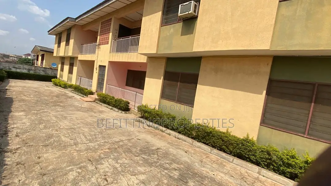 3bdrm House in Ojoo for sale