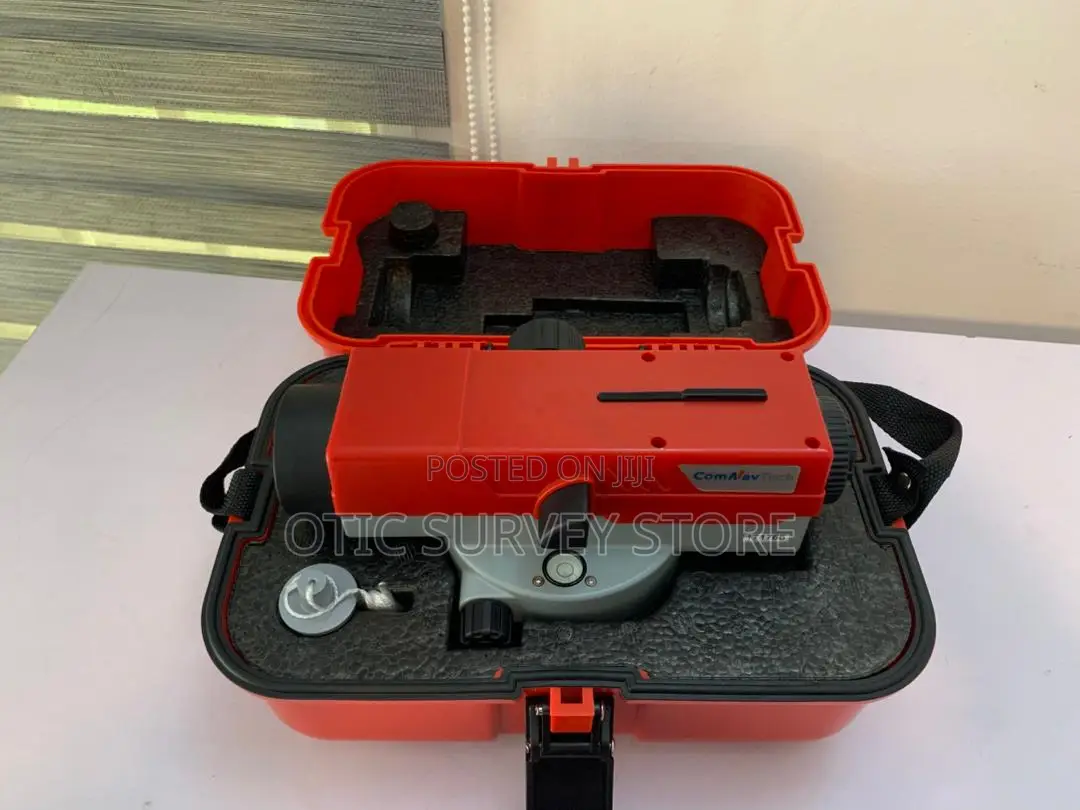 Comnav Ds4 Auto Level Complete Set With Leveling Staff and Tripod