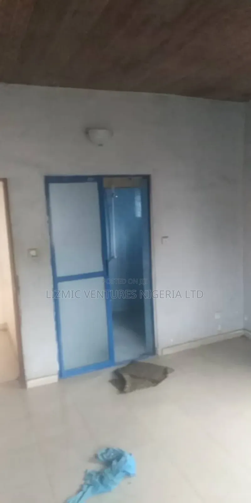 Bungalow for Residential Commercial Tolet