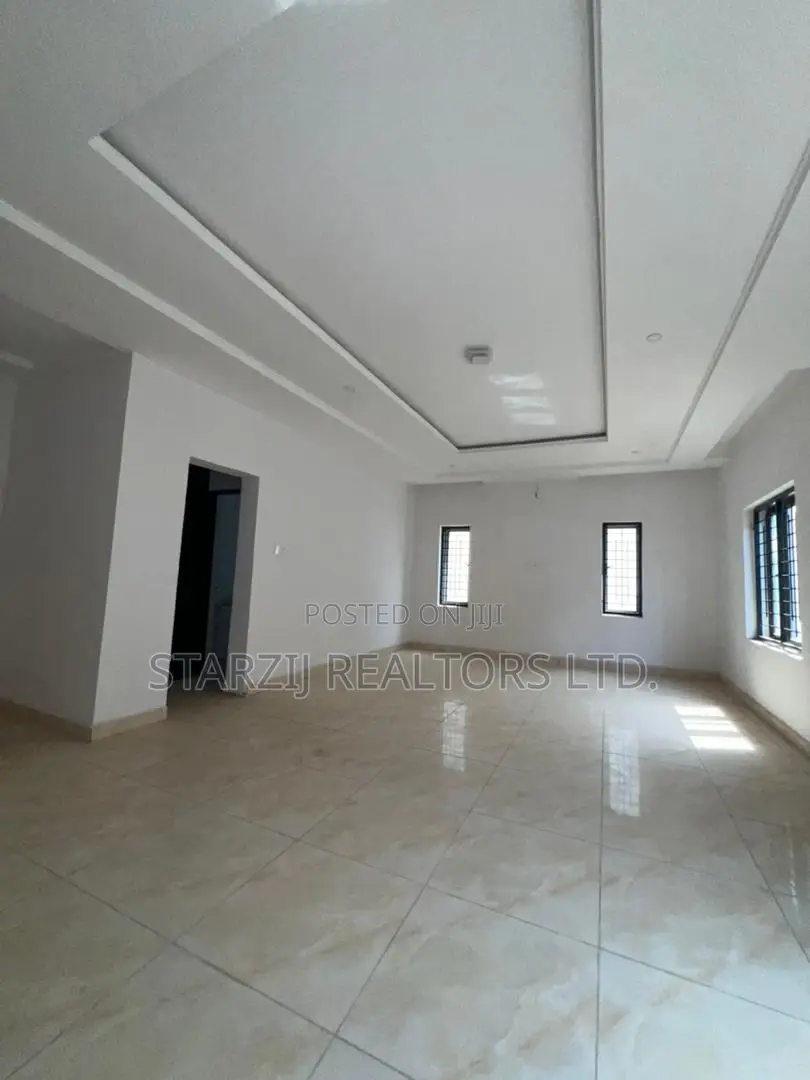 5bdrm House in Mabushi for sale