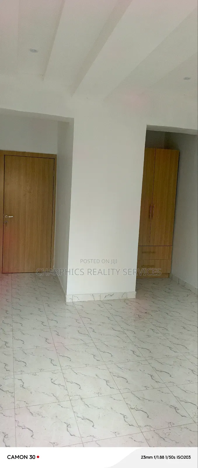 3bdrm Apartment in Ikeja GRA for rent