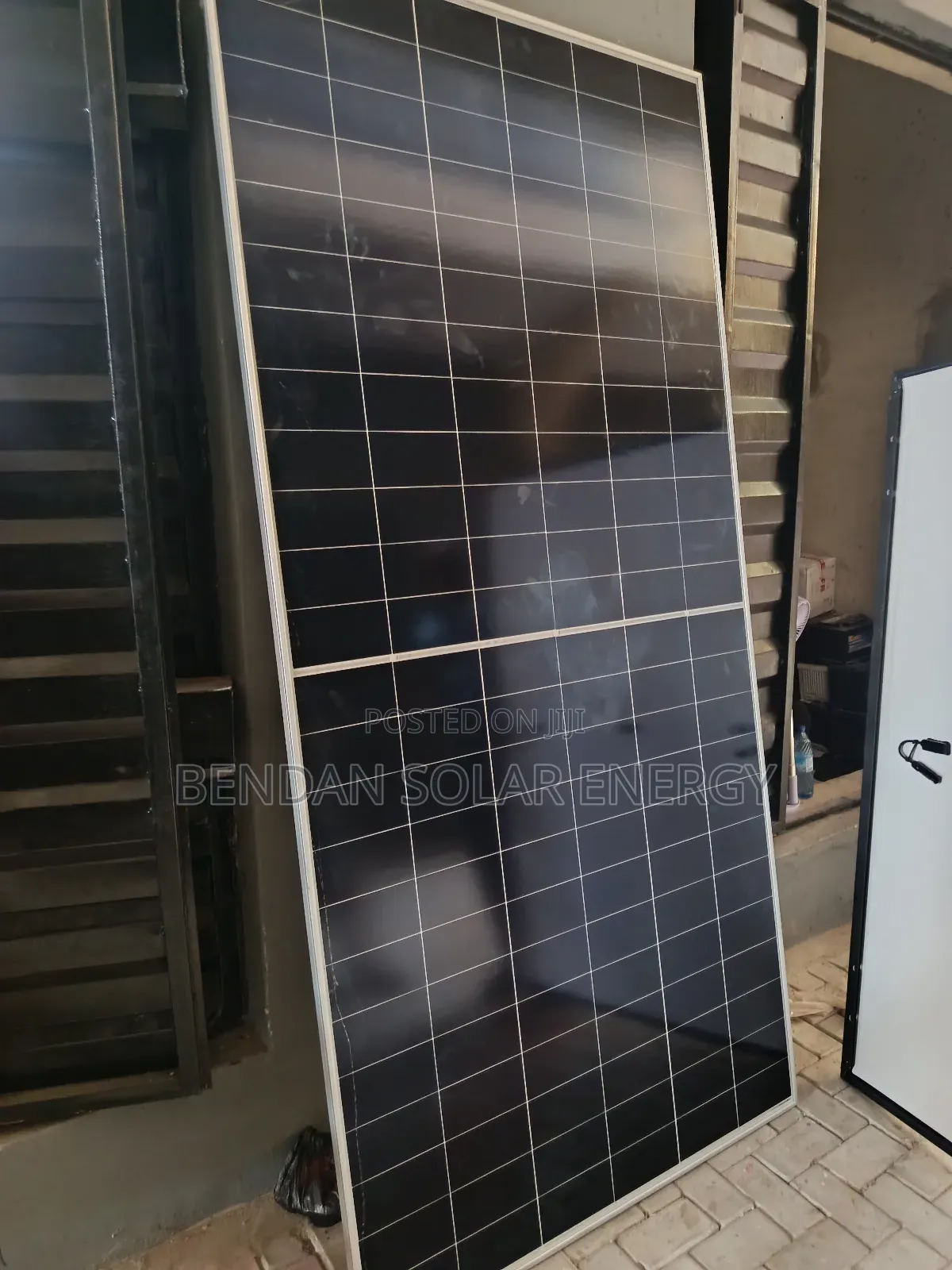Longi 650w–730w Solar Panels – Anti-Shading Technology