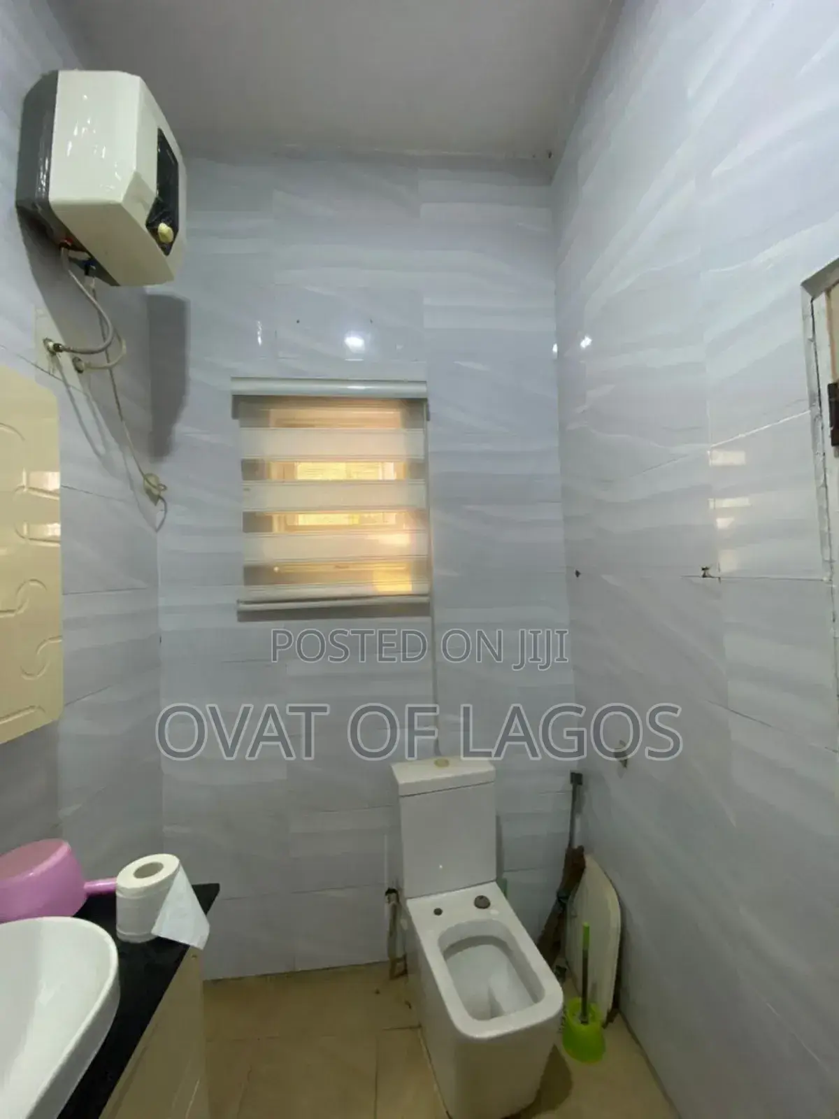 4bdrm Duplex in Ikota Villa for rent
