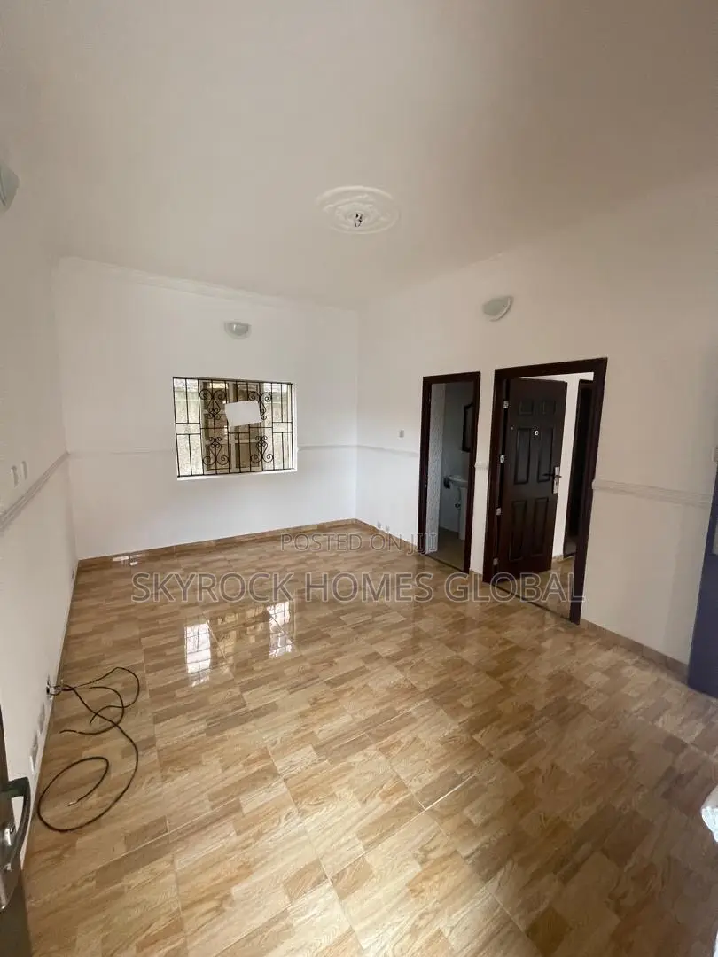 1bdrm Apartment in Agungi for rent