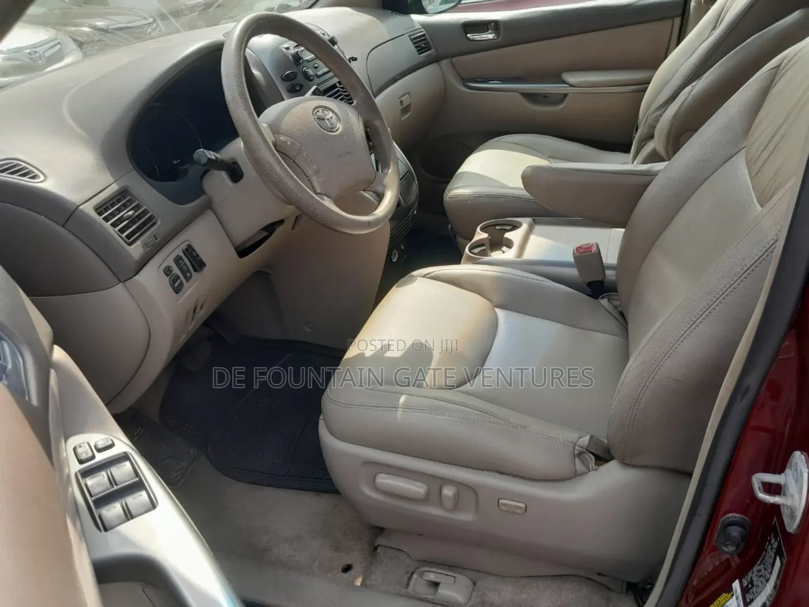 Toyota Sienna XLE FWD 2006 Red