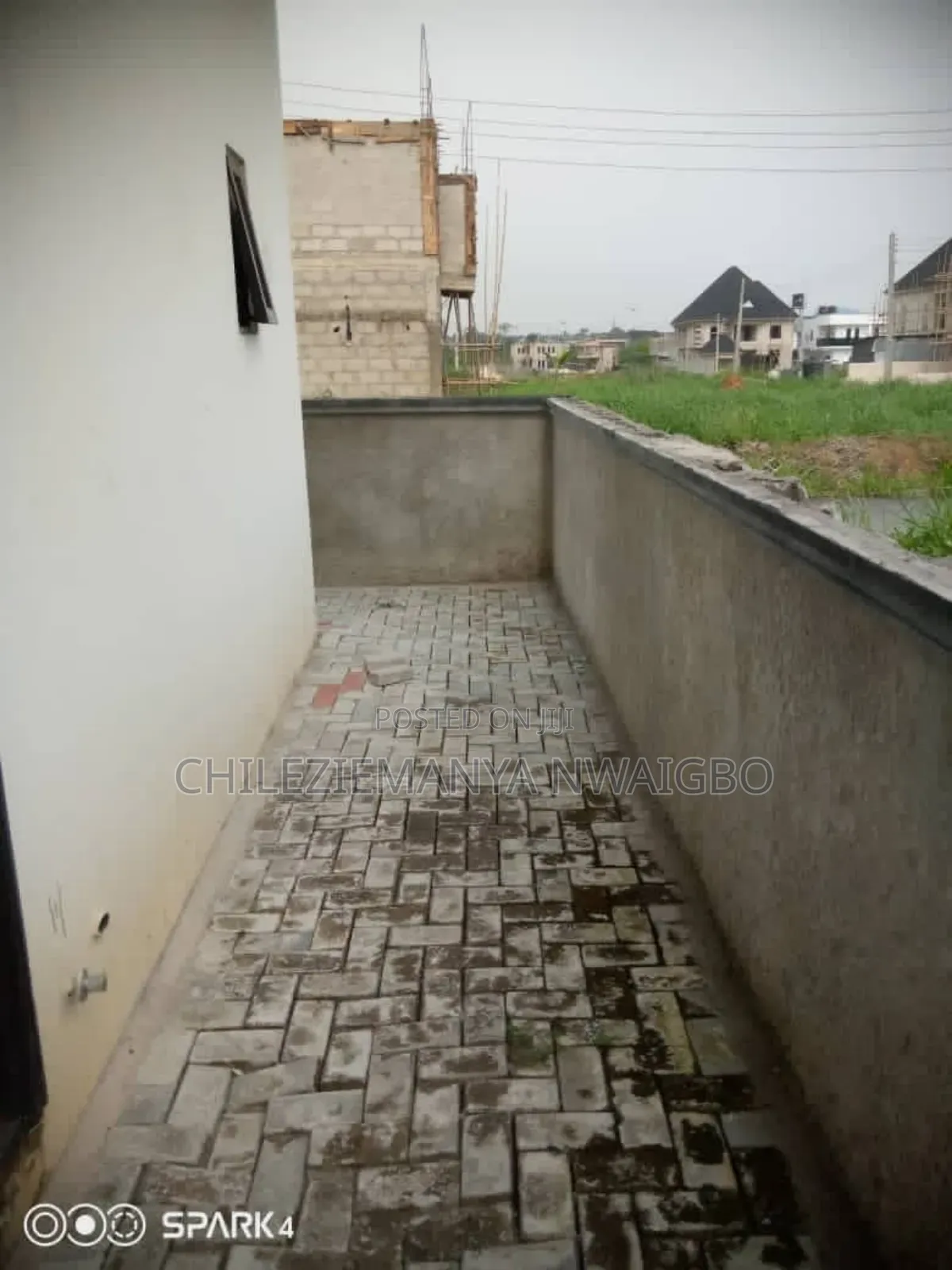 Elite! 1 Plot of Land in Goldtown Estate - Build Ur Dream Home