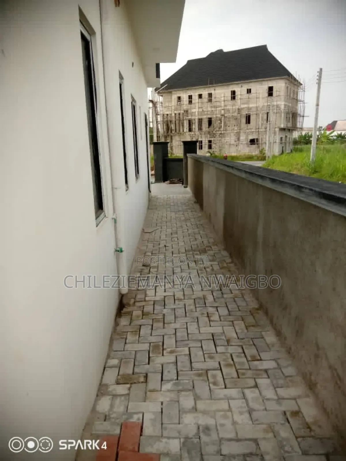Elite! 1 Plot of Land in Goldtown Estate - Build Ur Dream Home