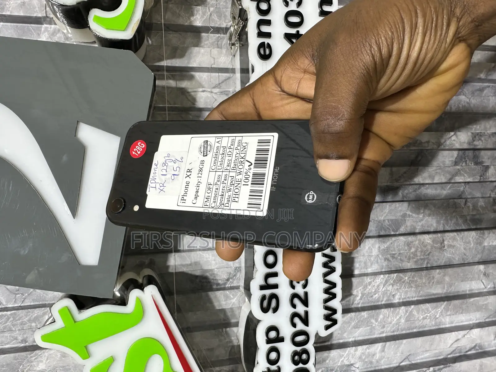 Apple iPhone XR 128 GB Black