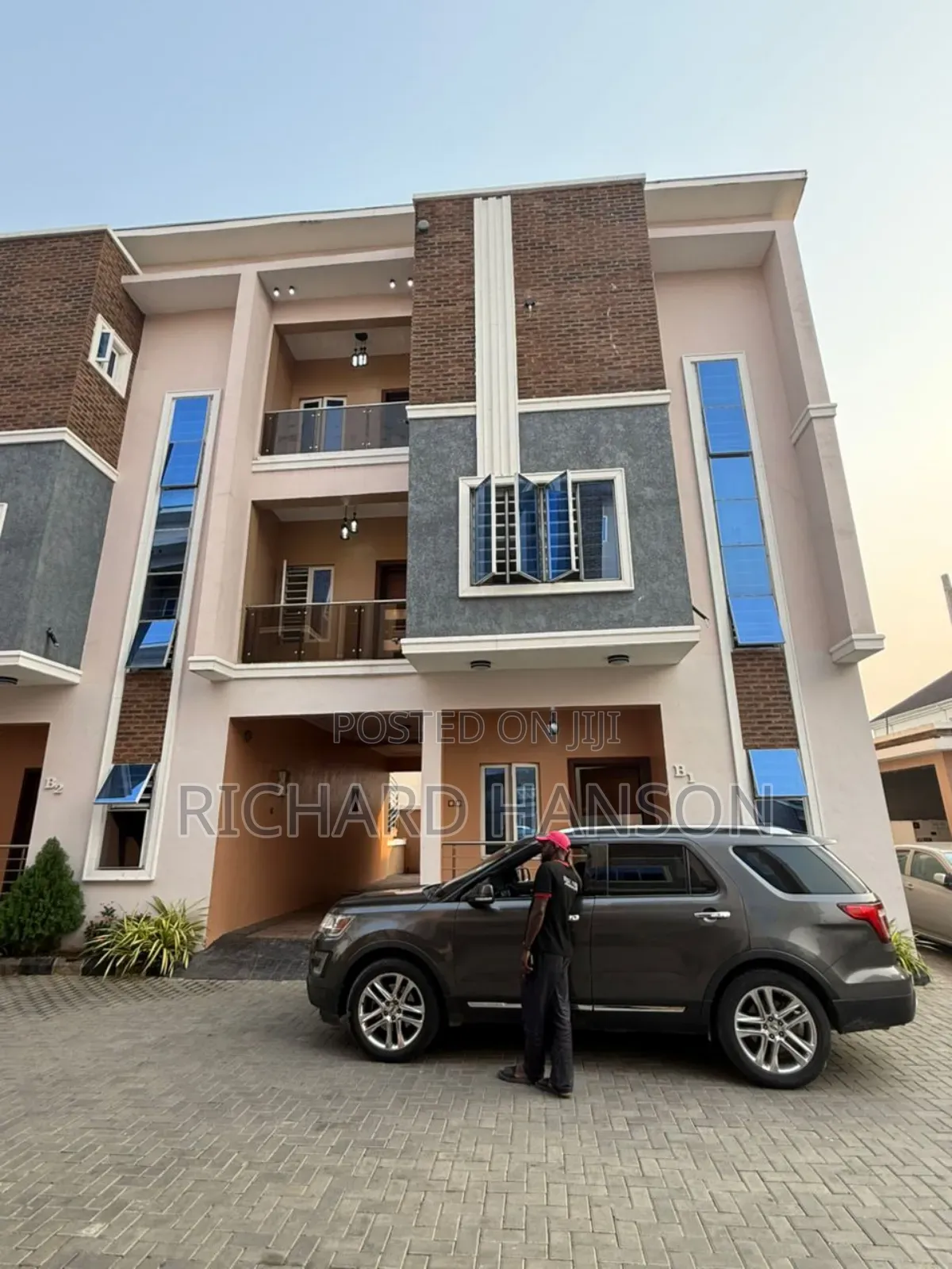 4bdrm Duplex in Secured And Serviced, Lekki for rent