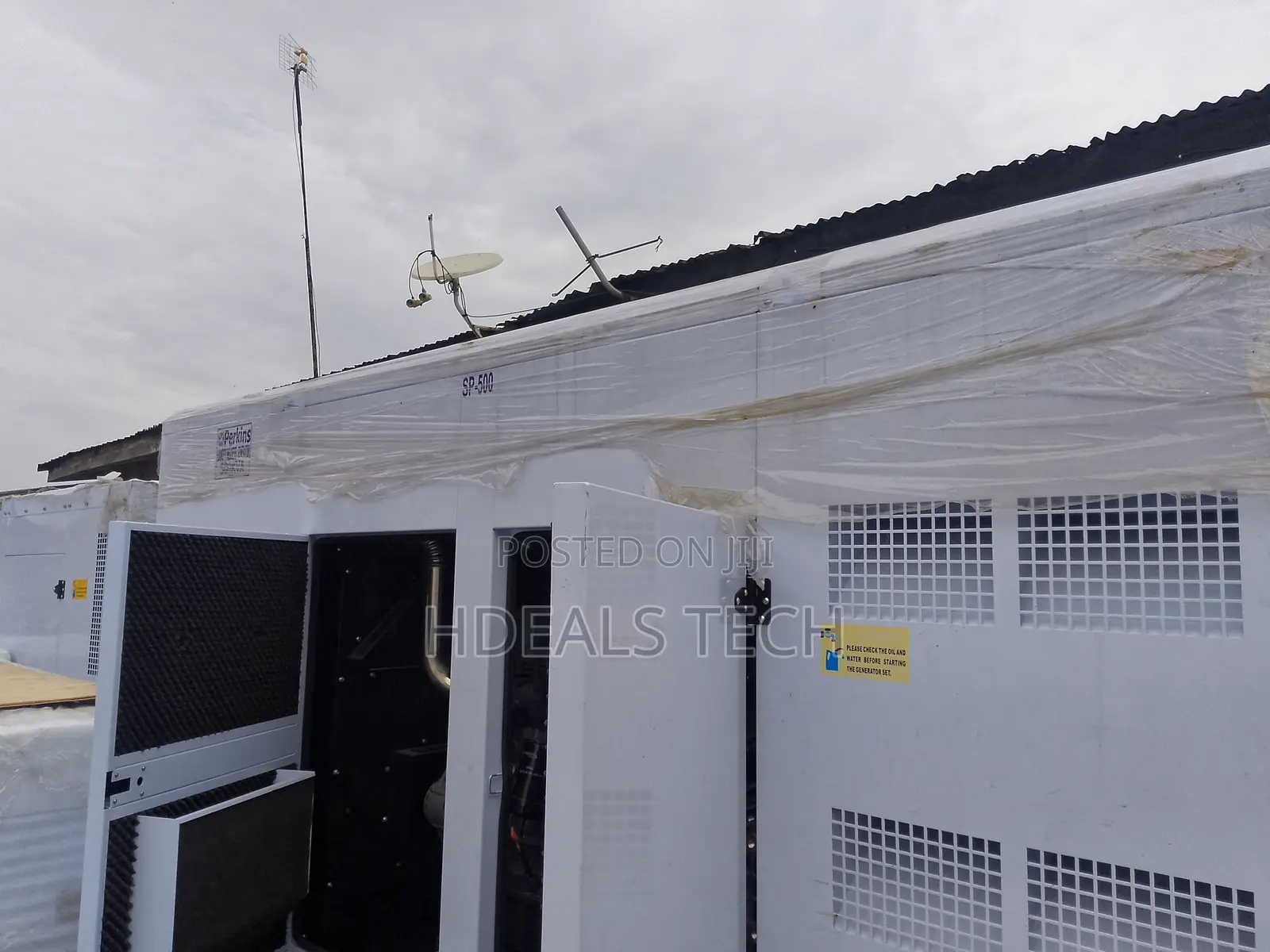 Perkins 500kva Generator With Soundproof Canopy – Quiet
