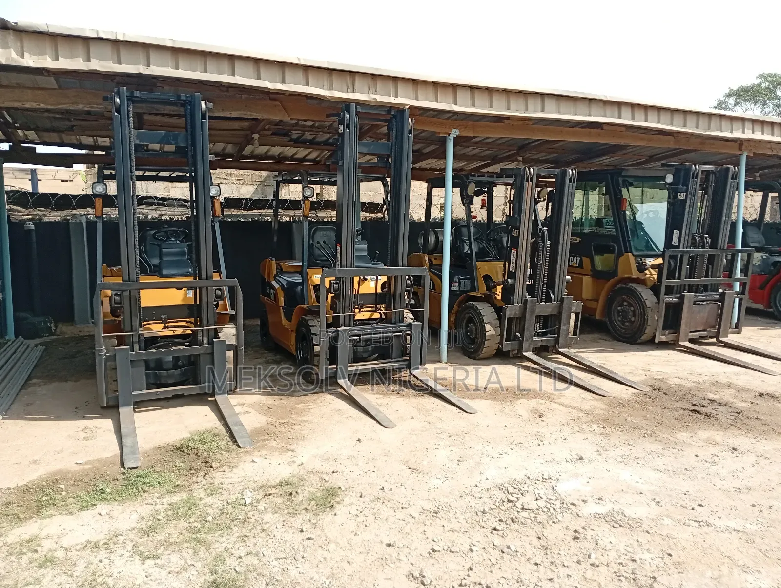 Caterpillar Forklift