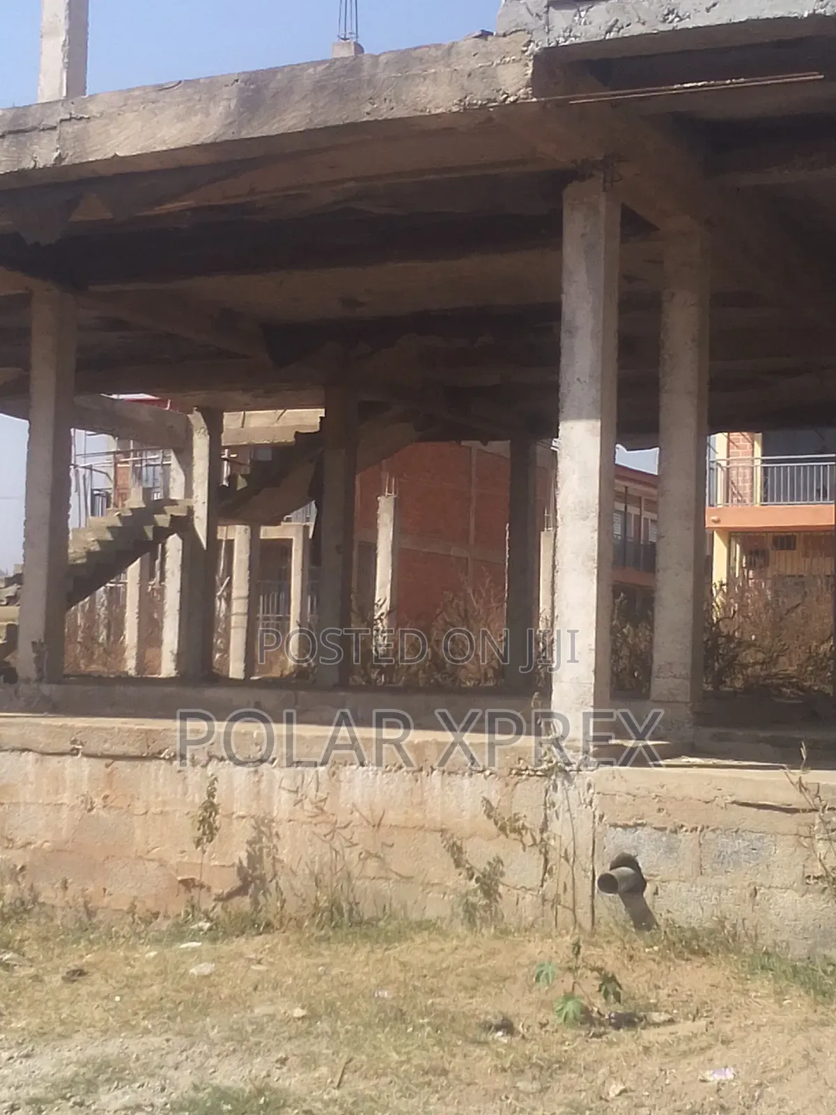 Warehouse Carcass in F01 New Market for Sale