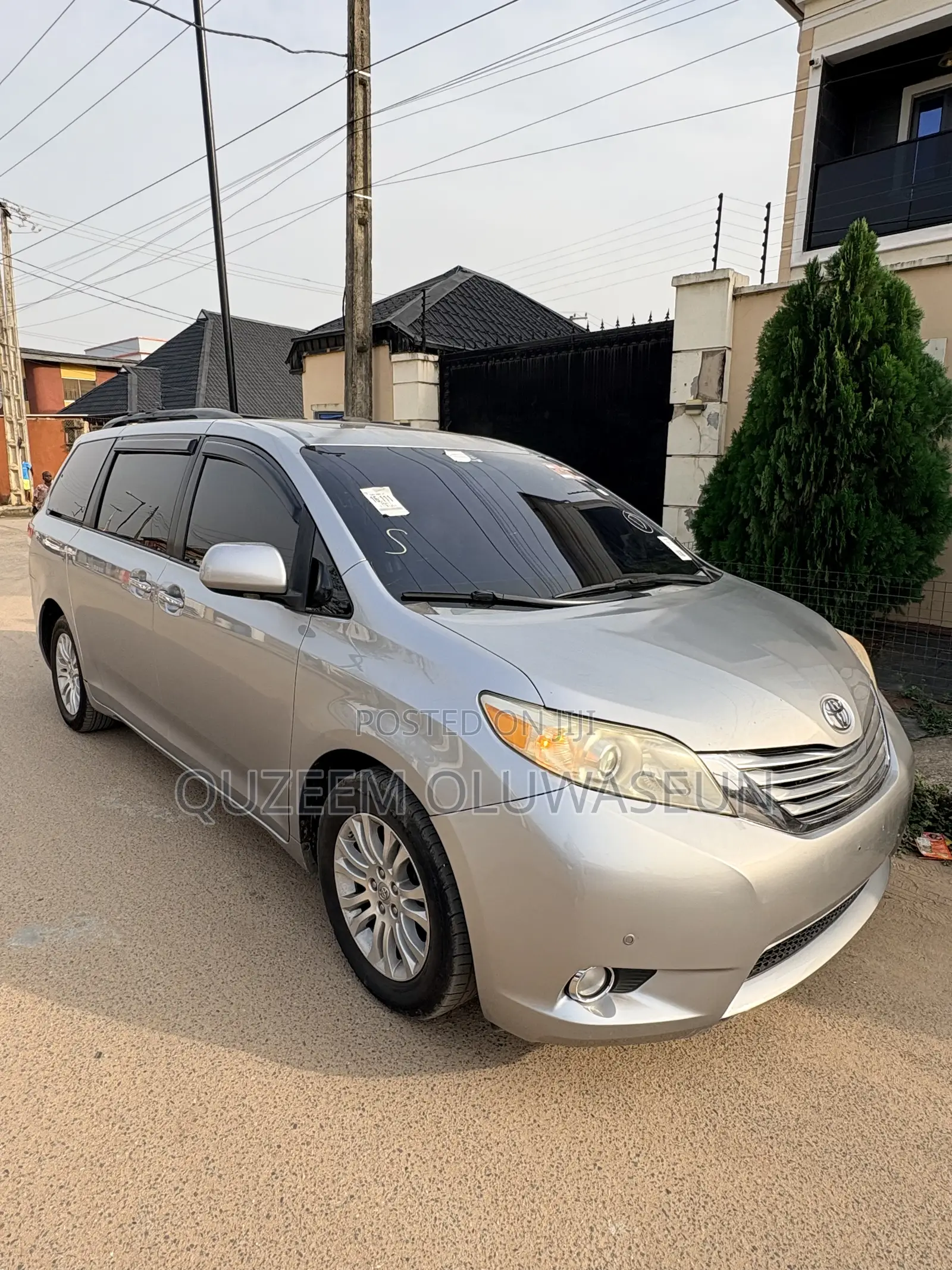Toyota Sienna Limited AWD 7-Passenger 2013 Blue