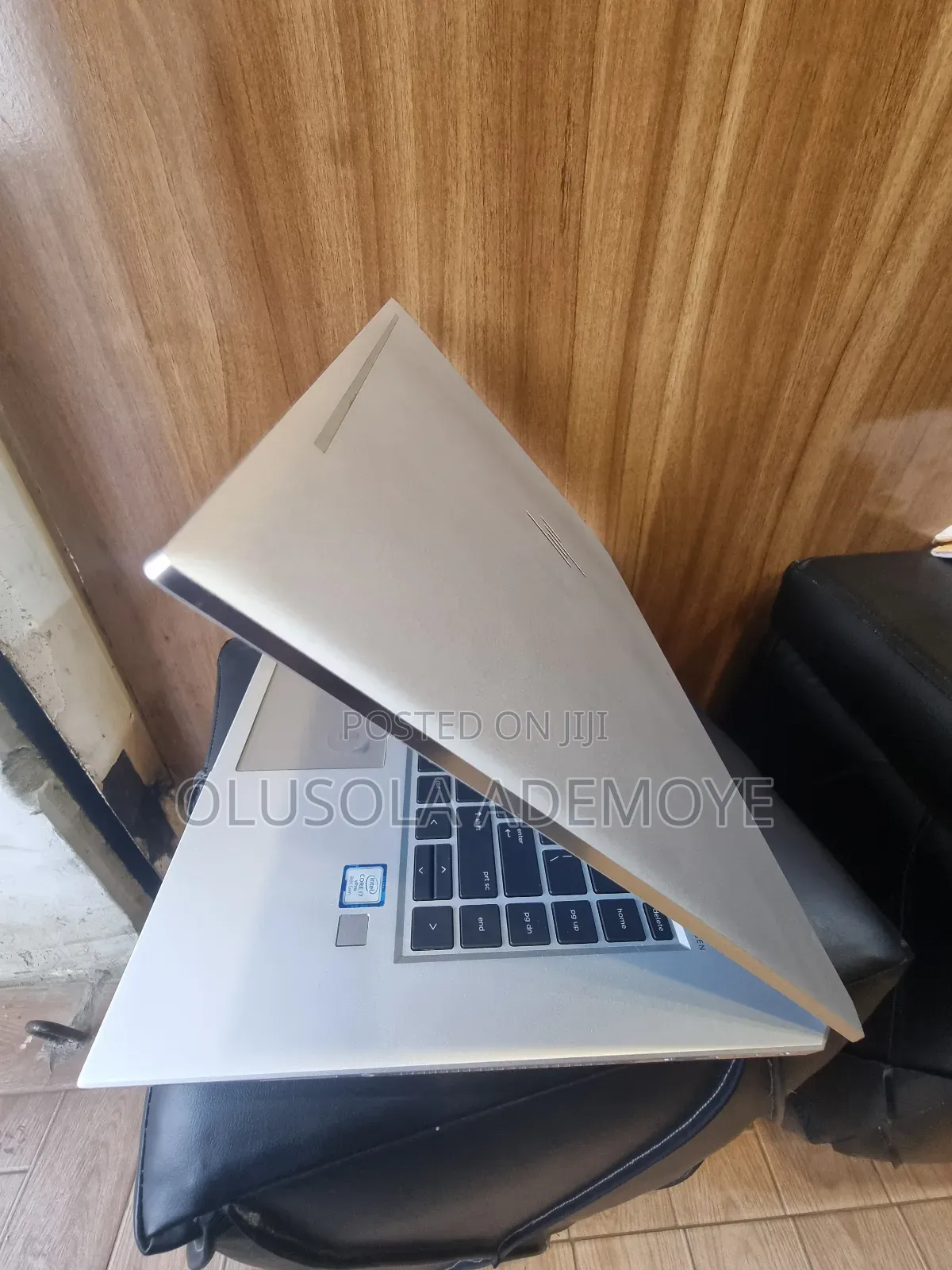 Laptop HP EliteBook 1050 G1 16GB Intel Core Ultra 7 SSD 512GB
