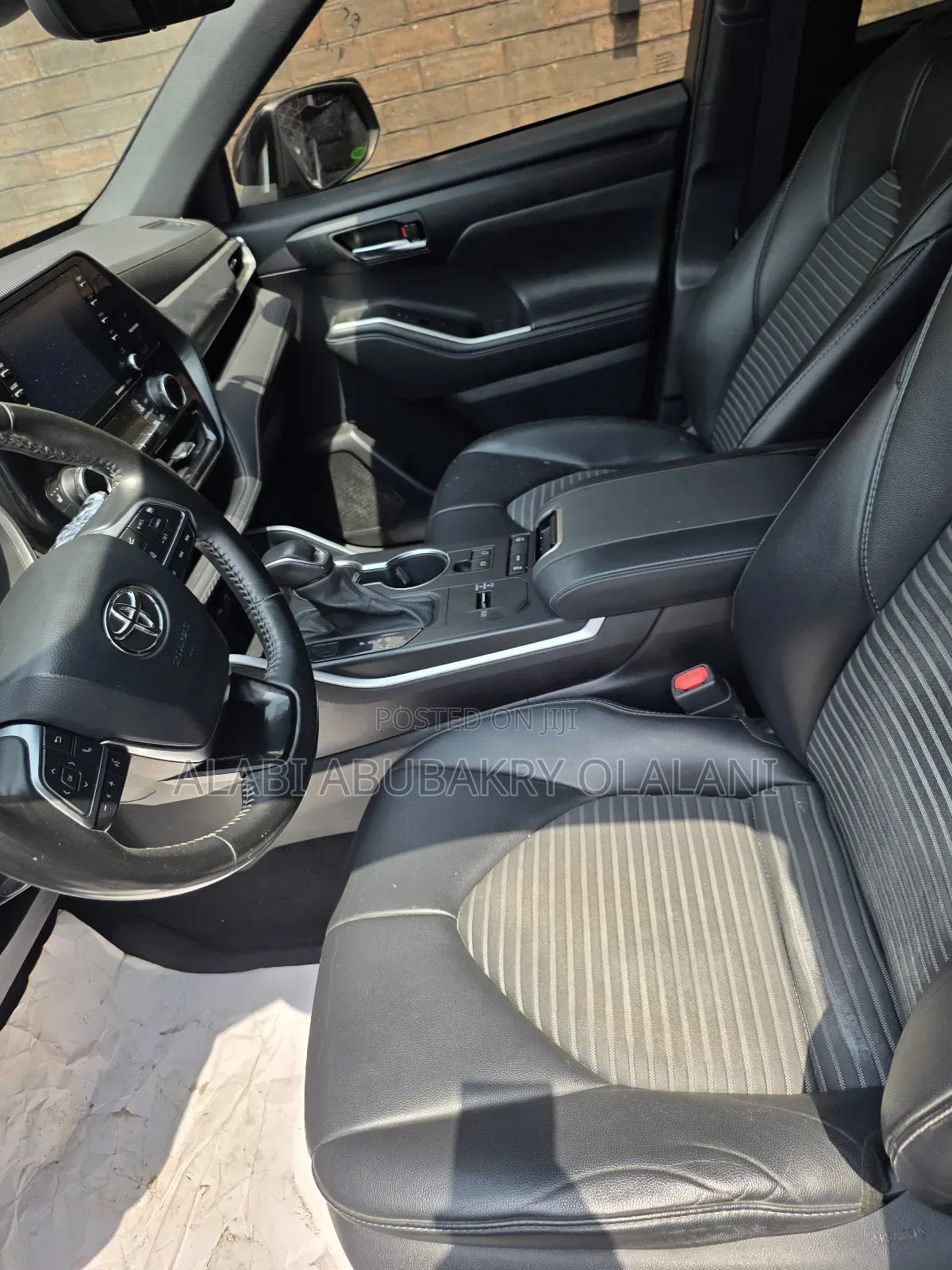 Toyota Highlander 2021 Blue