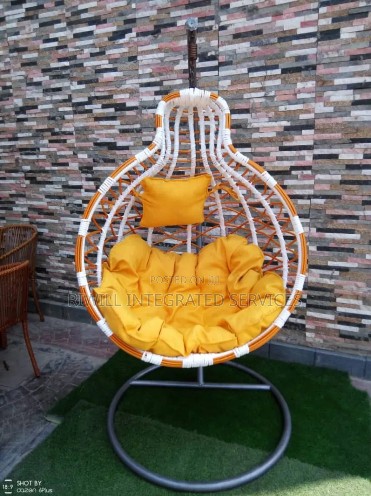 Design Garden Swing for Kids