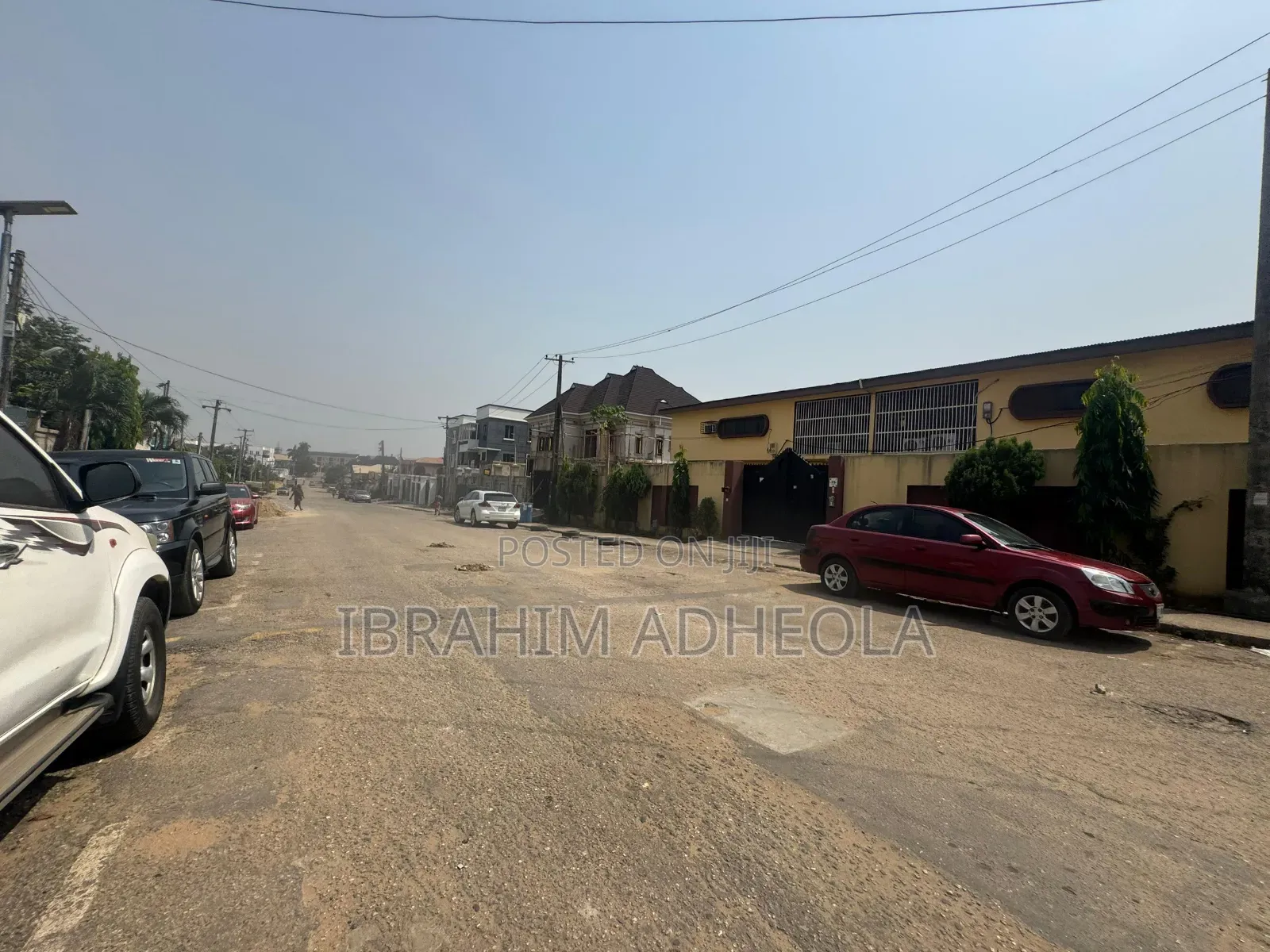 Land Measuring 1150sqm With a Demolishable Structure on It,In a Good