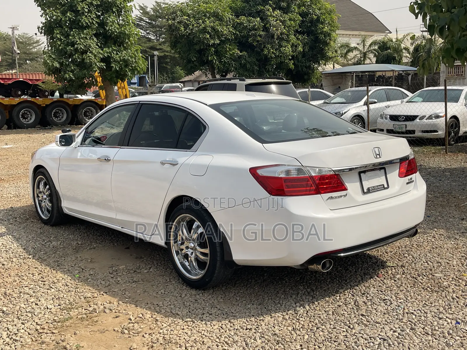 Honda Accord Touring V-6 4dr Sedan (3.5L 6cyl 6A) 2014 White