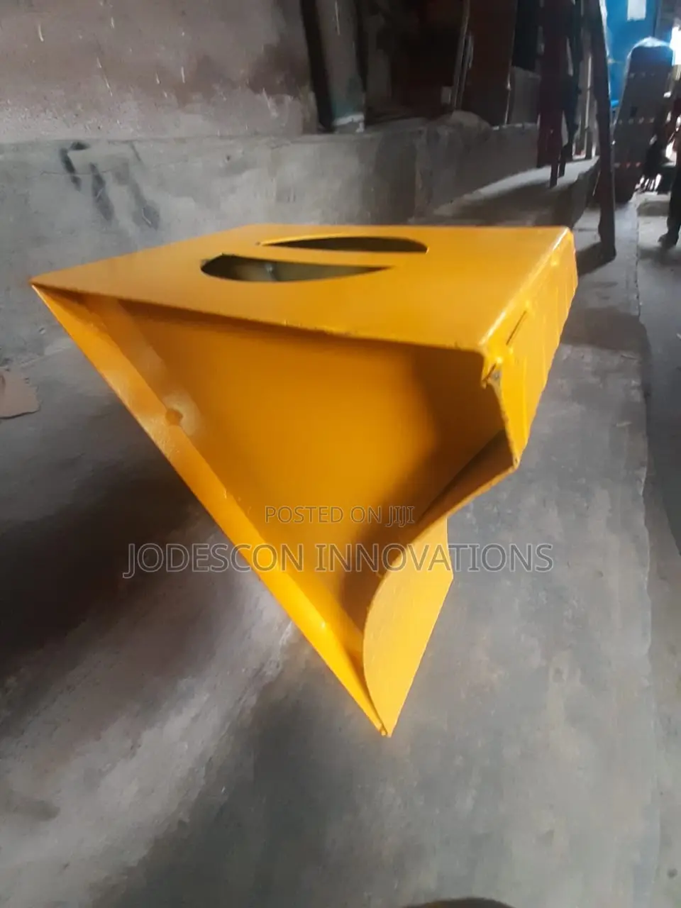 Metal Truck Wedge