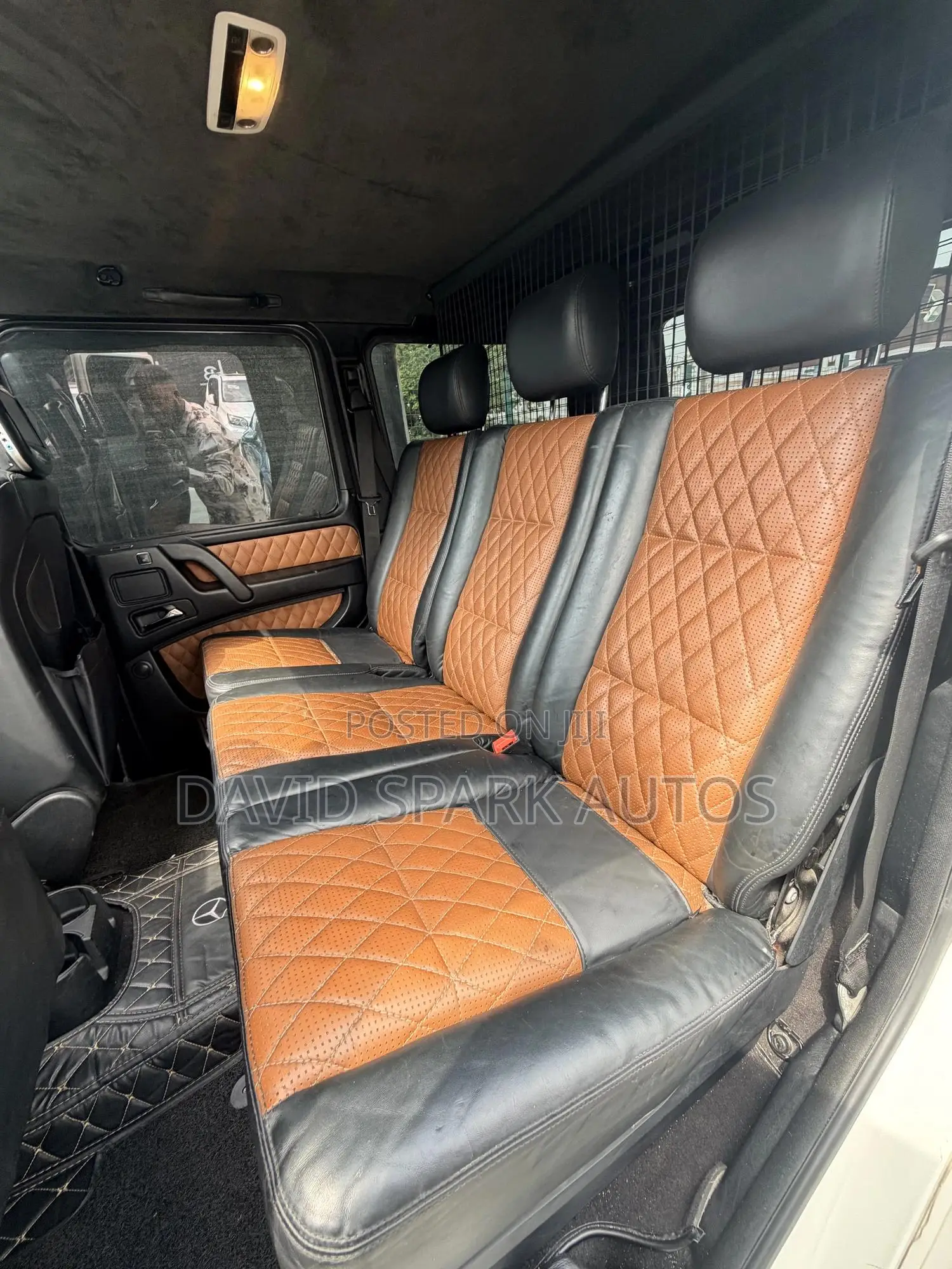 Mercedes-Benz G-Class G63 AMG 4dr SUV 4WD (5.5L 8cyl Turbo 7A) 2014