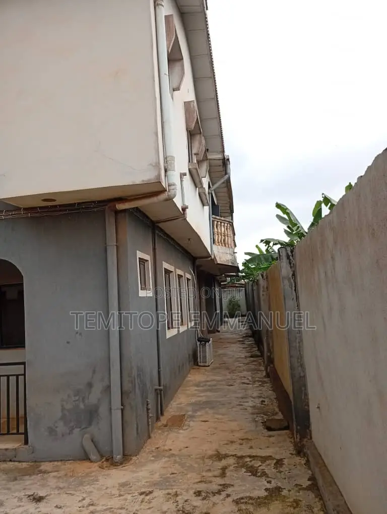 Furnished 12bdrm House in Ojodu Berger for sale