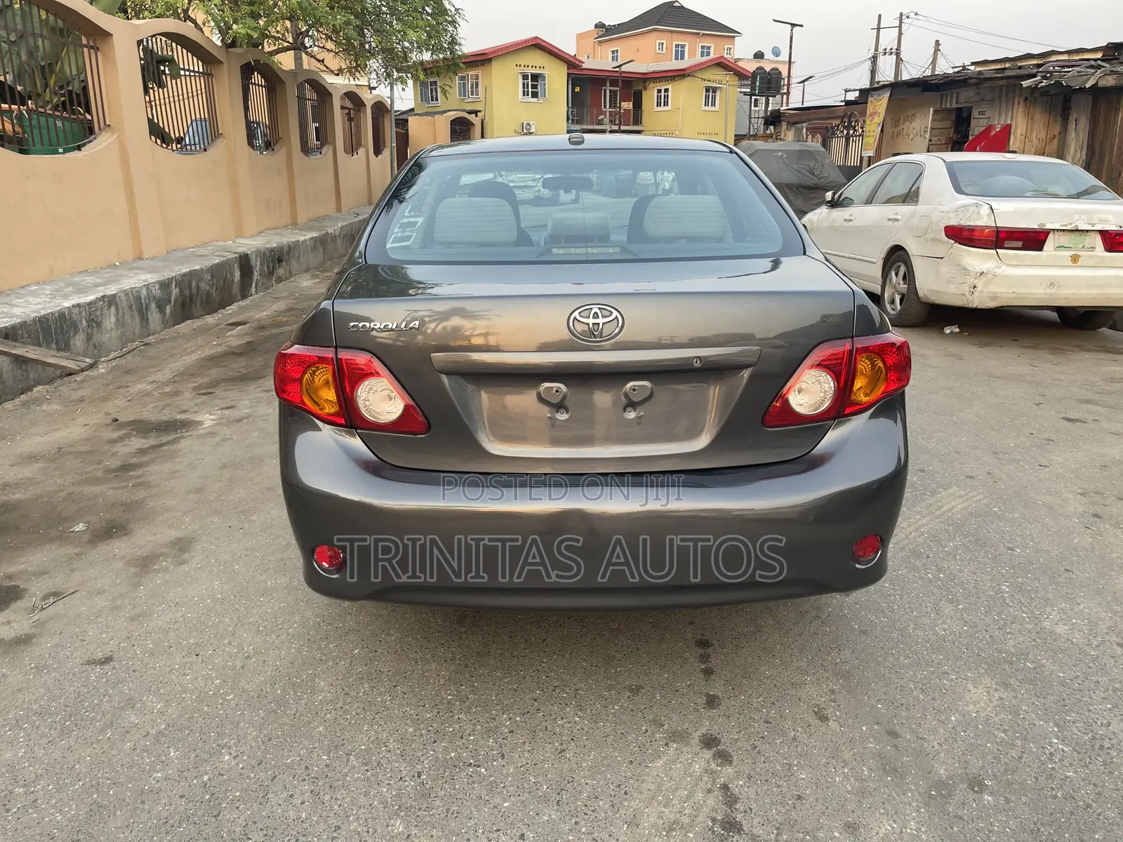 Toyota Corolla LE 4dr Sedan (1.8L 4 cyl 4A) 2009 Gray