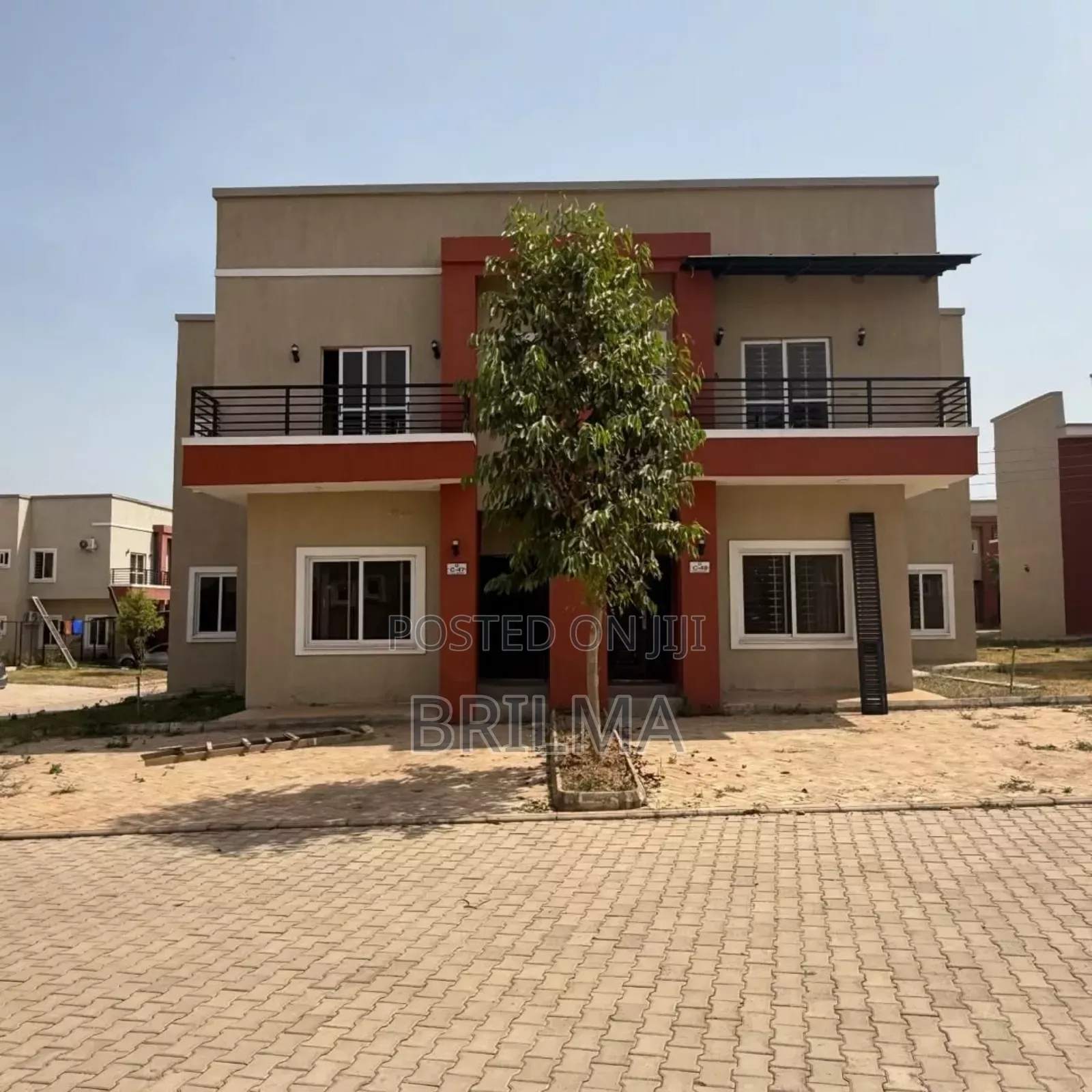 4bedrooms Semi Detached Town House