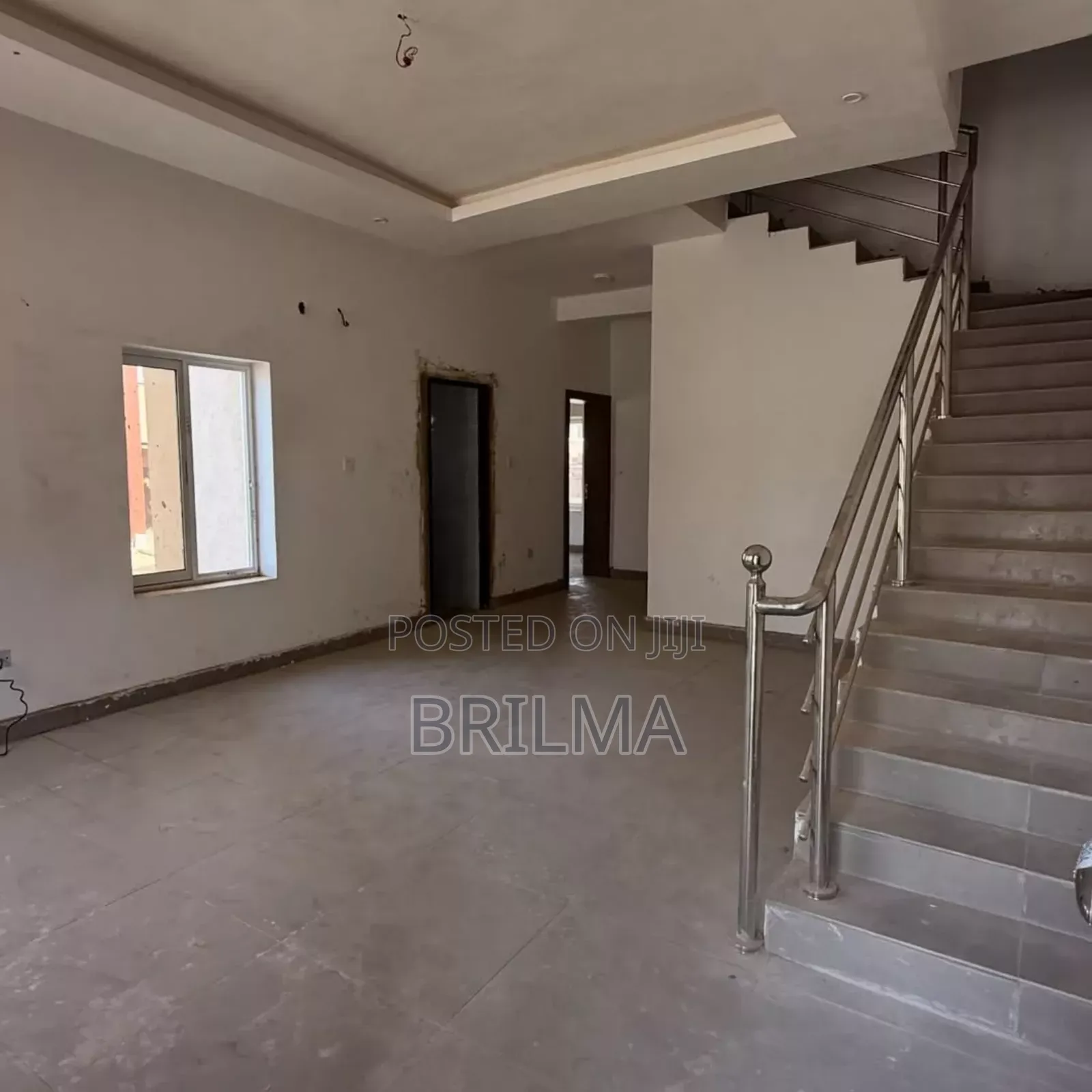4bedrooms Semi Detached Town House