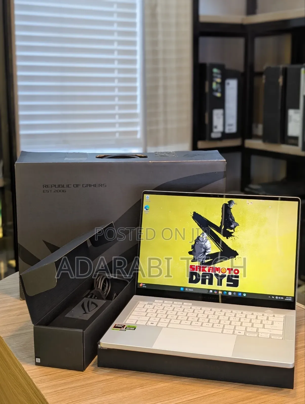 Laptop Asus ROG Zephyrus G14 16GB AMD Ryzen 9 SSD 1T