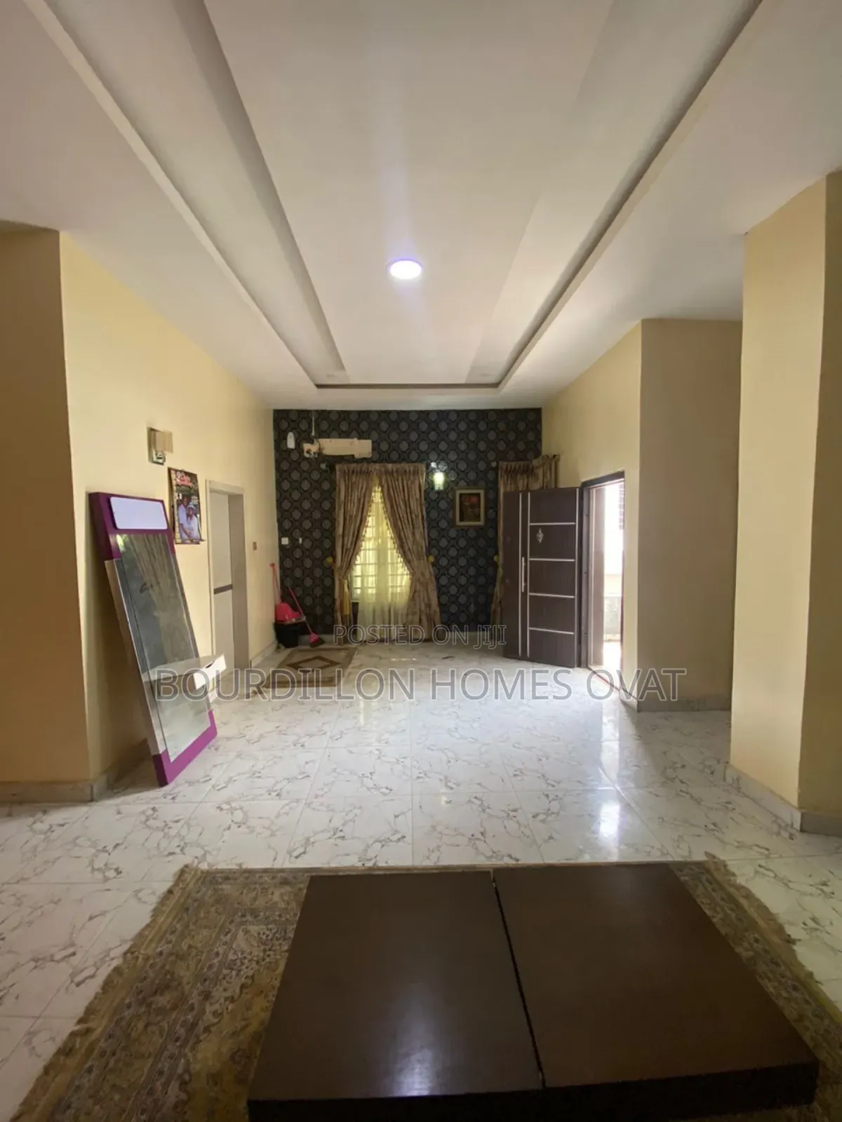 4bdrm Duplex in Ikoyi Villa Estate, Ikota for rent