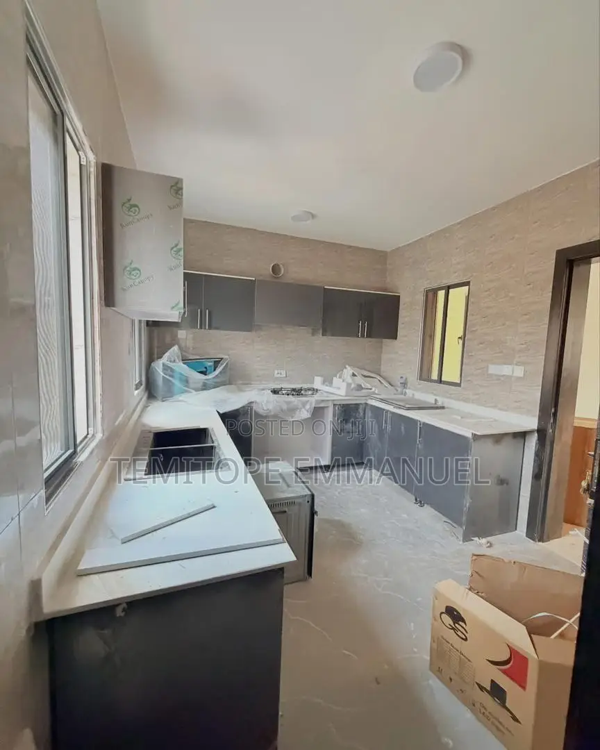 Furnished 4bdrm Duplex in Adeniyi Jones Ikeja for sale