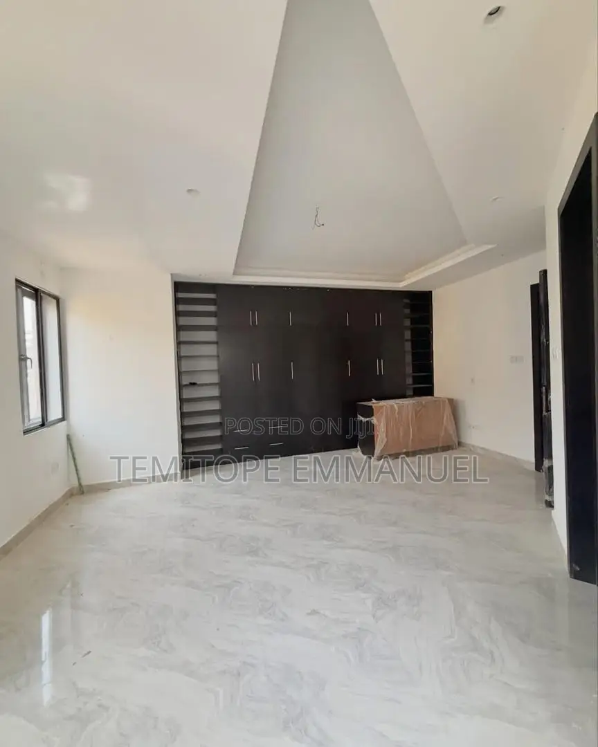 Furnished 4bdrm Duplex in Adeniyi Jones Ikeja for sale