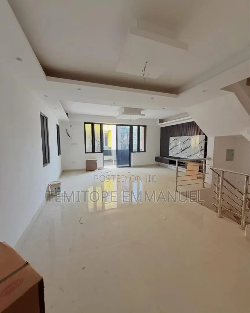 Furnished 4bdrm Duplex in Adeniyi Jones Ikeja for sale