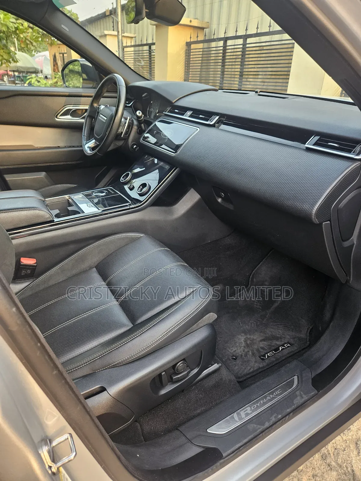 Land Rover Range Rover Velar 2020 Silver
