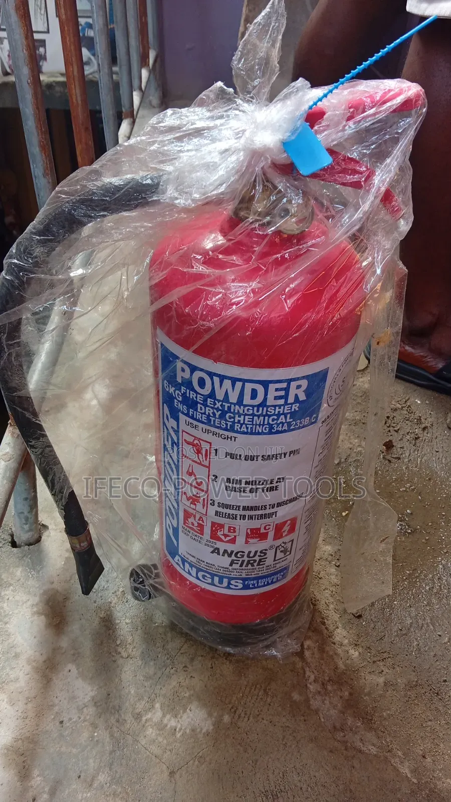 Angus 6kg Dry Chemical Powder (Dcp) Fire Extinguisher.