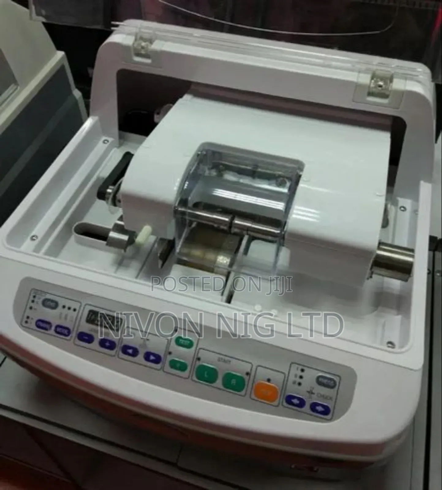 Automatic Lens Edger