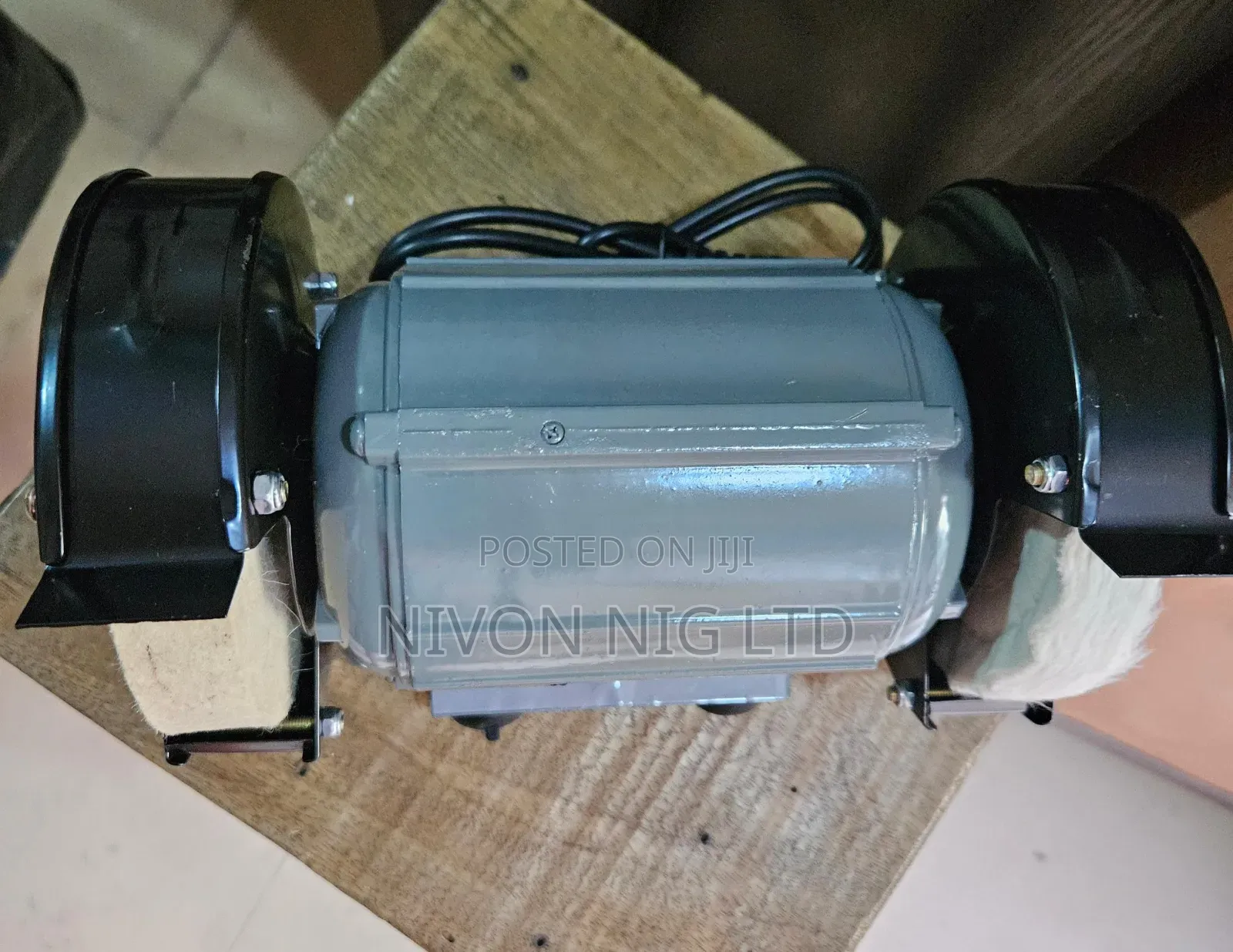 Lens Polisher