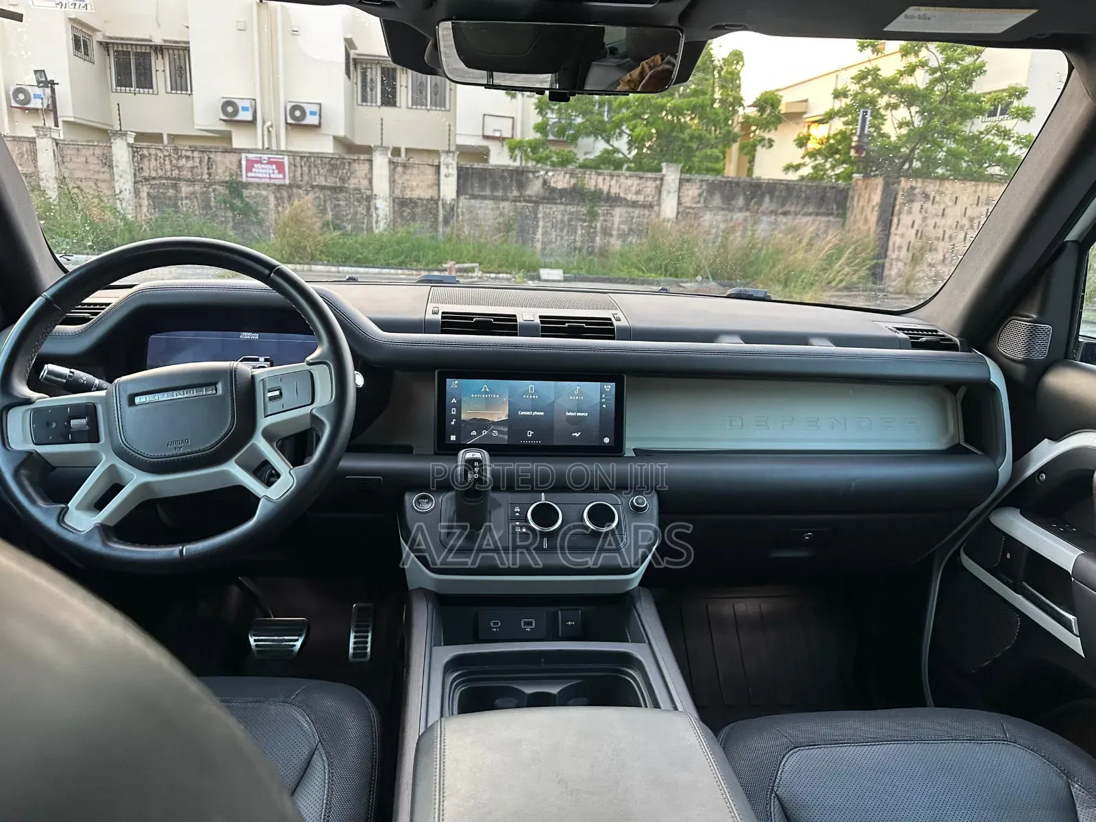 Land Rover Defender X-Dynamic HSE 2021 White